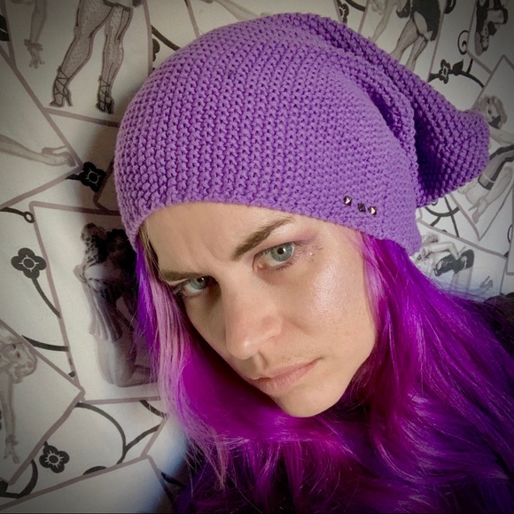Beanie w/ Studs - Picture 2 of 3